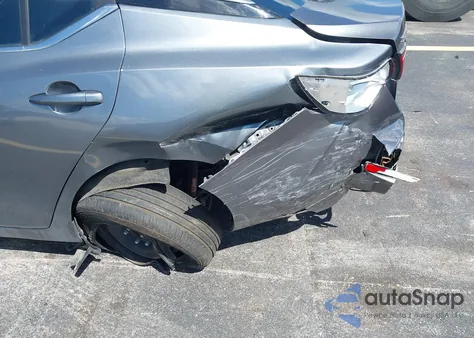 2020 Nissan Sentra S Xtronic Cvt z USA, uszkodzony, nr VIN 3N1AB8BV4LY270223